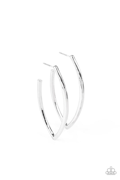 Paparazzi Accessories-Point Blank Beautiful Silver Earrings