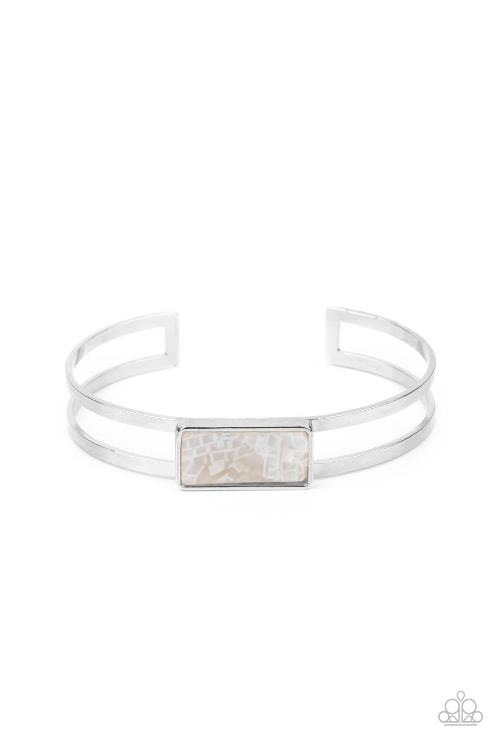 Paparazzi Accessories Remarkably Cute and Resolute White Shell Acrylic Bracelet