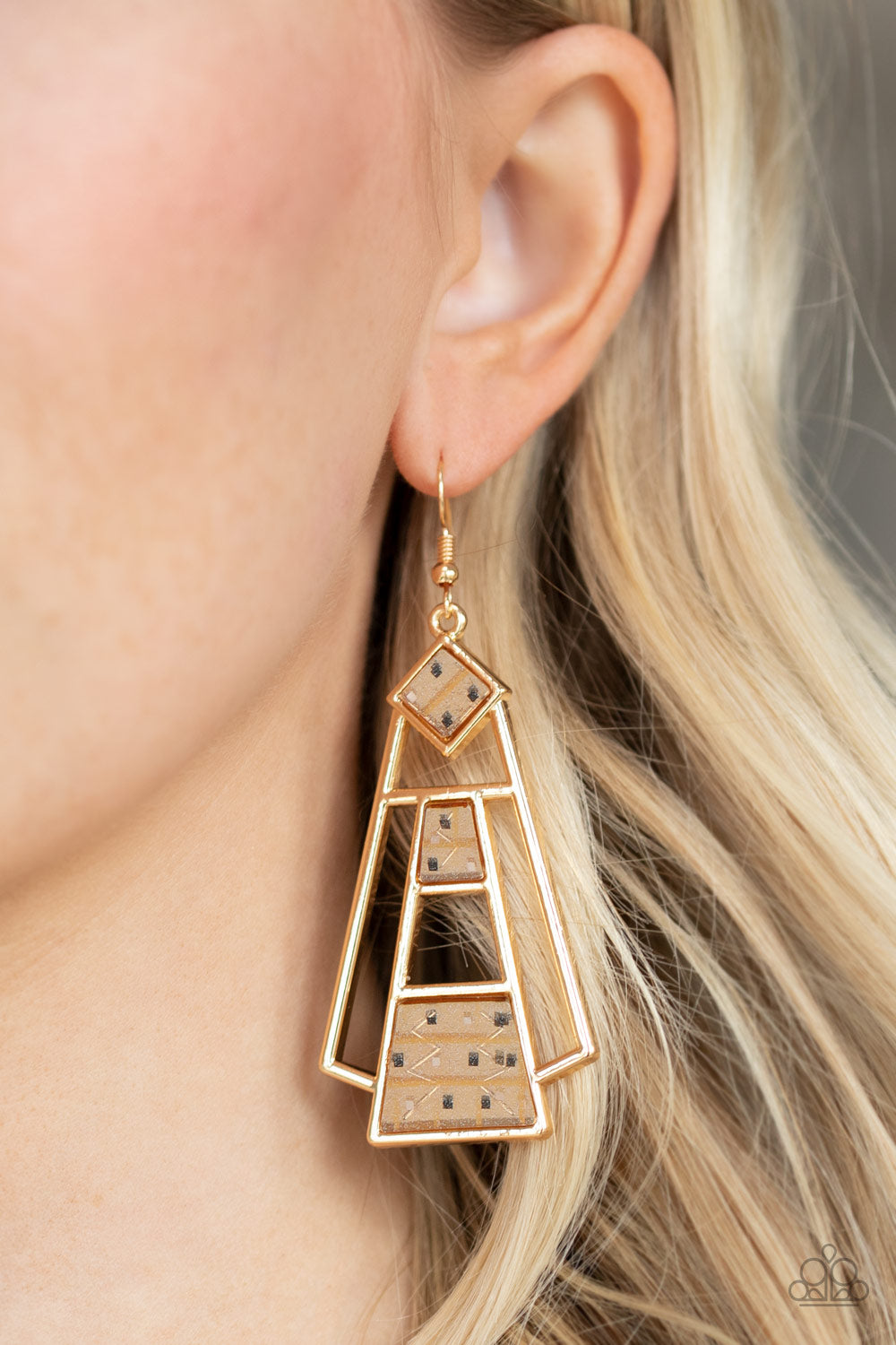 Paparazzi Accessories-Retro Minimalist Gold Earrings