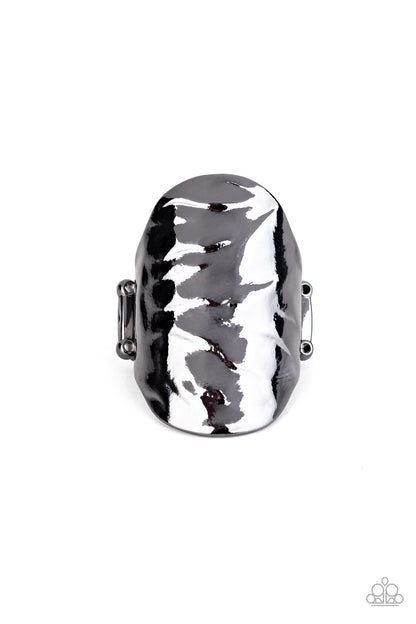 Paparazzi Accessories-Retro Ripple Black Ring