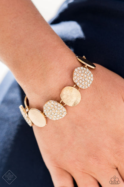 Paparazzi Accessories-Tough LUXE Gold Discs Bracelet