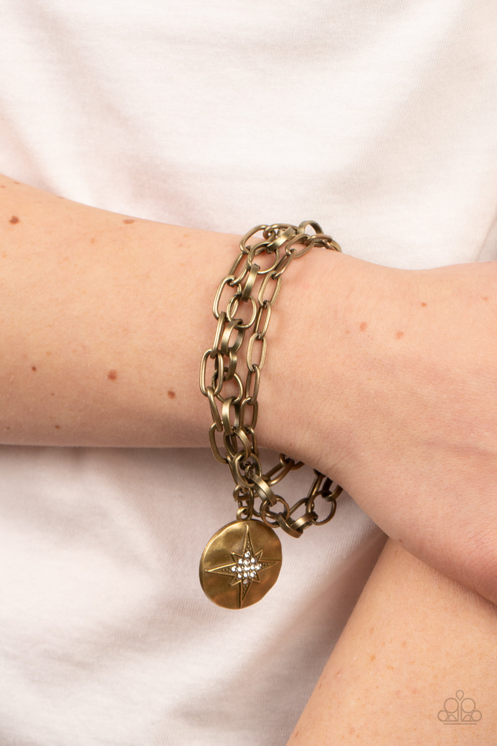 Paparazzi Accessories-True North Twinkle Brass Twinkly Star Bracelet